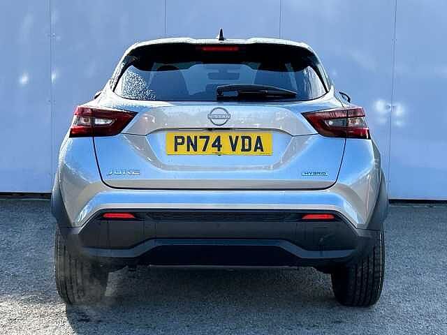 Nissan Juke 1.6 N-Connecta SUV 5dr Petrol Hybrid Auto Euro 6 (143 ps)