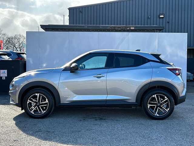 Nissan Juke 1.6 N-Connecta SUV 5dr Petrol Hybrid Auto Euro 6 (143 ps)
