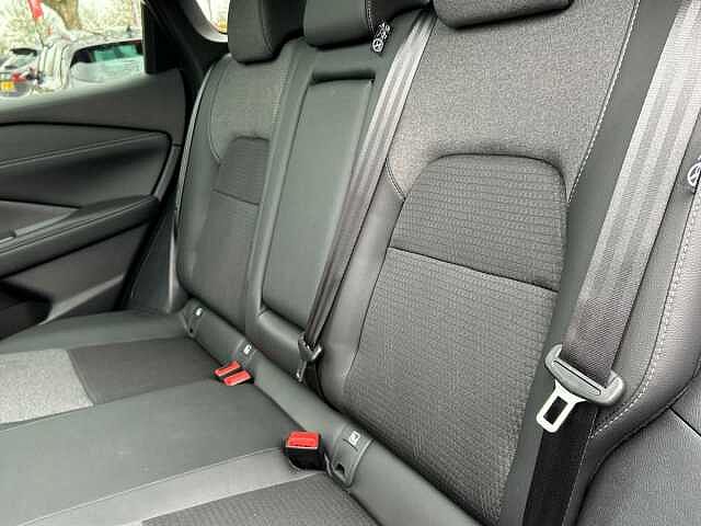 Nissan Qashqai 1.3 DIG-T MHEV N-Connecta SUV 5dr Petrol Hybrid Manual Euro 6 (s/s) (140 ps)