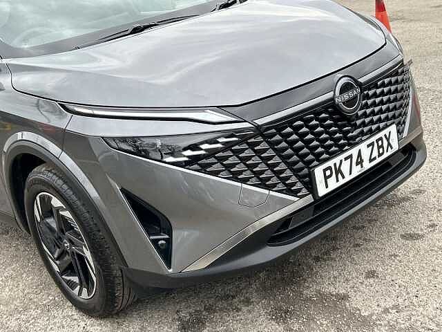 Nissan Qashqai 1.3 DIG-T MHEV N-Connecta SUV 5dr Petrol Hybrid Manual Euro 6 (s/s) (140 ps)