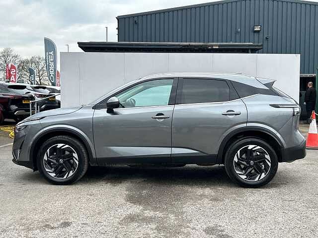 Nissan Qashqai 1.3 DIG-T MHEV N-Connecta SUV 5dr Petrol Hybrid Manual Euro 6 (s/s) (140 ps)