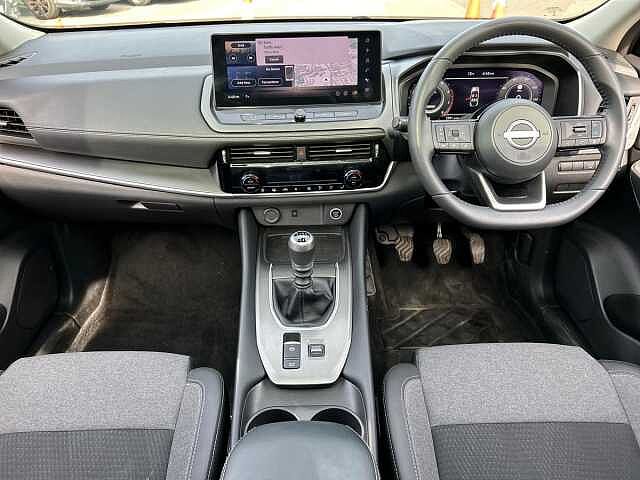 Nissan Qashqai 1.3 DIG-T MHEV N-Connecta SUV 5dr Petrol Hybrid Manual Euro 6 (s/s) (140 ps)