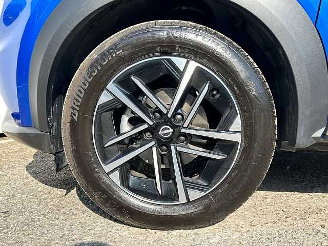 Nissan Juke 1.0 DIG-T N-Connecta SUV 5dr Petrol Manual Euro 6 (s/s) (114 ps)