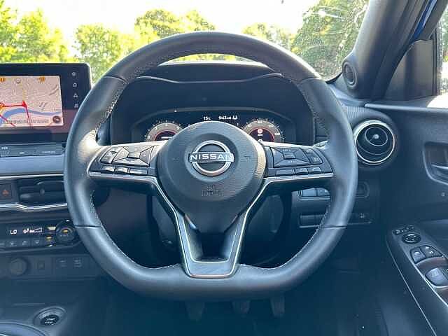 Nissan Juke 1.0 DIG-T N-Connecta SUV 5dr Petrol Manual Euro 6 (s/s) (114 ps)