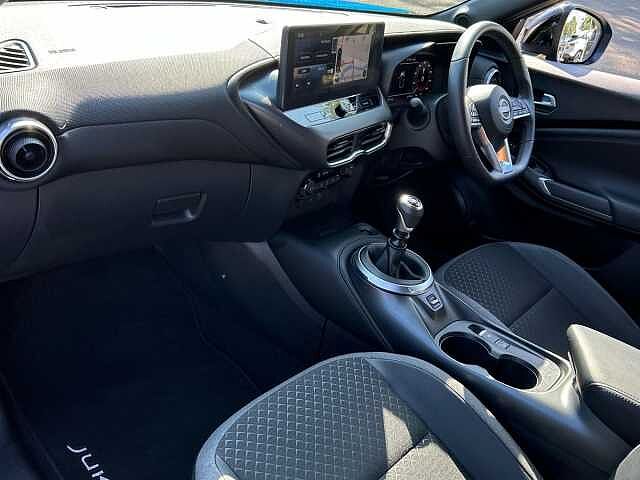 Nissan Juke 1.0 DIG-T N-Connecta SUV 5dr Petrol Manual Euro 6 (s/s) (114 ps)