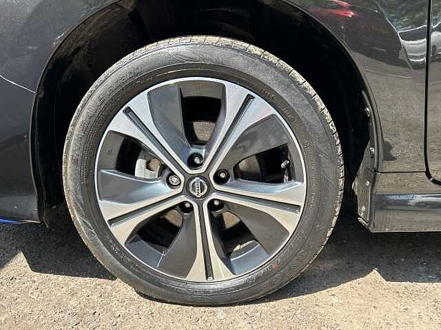 Nissan LEAF 62kWh e+ Tekna Hatchback 5dr Electric Auto (217 ps)