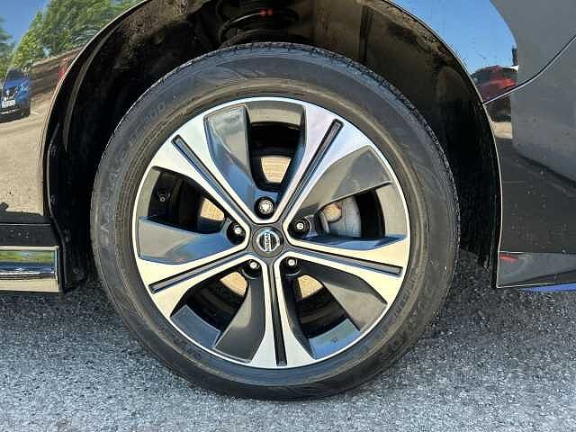 Nissan LEAF 62kWh e+ Tekna Hatchback 5dr Electric Auto (217 ps)