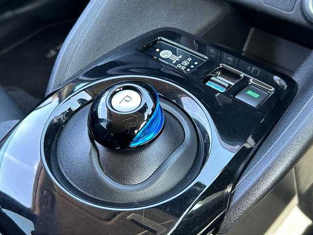 Nissan LEAF 62kWh e+ Tekna Hatchback 5dr Electric Auto (217 ps)