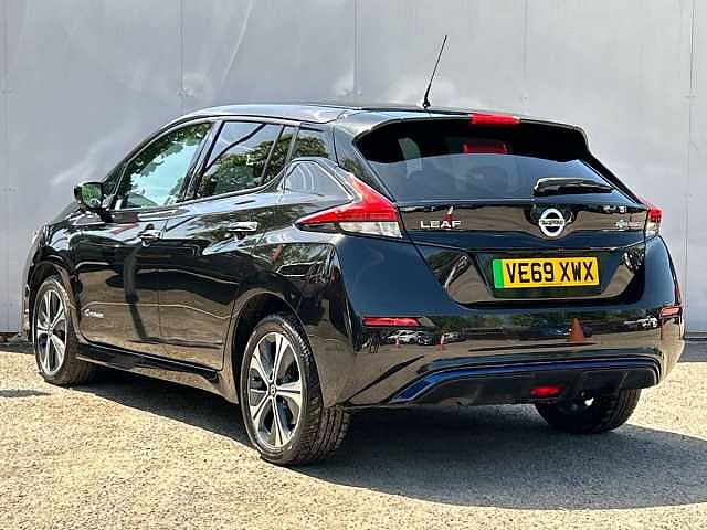 Nissan LEAF 62kWh e+ Tekna Hatchback 5dr Electric Auto (217 ps)