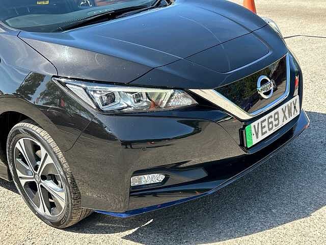 Nissan LEAF 62kWh e+ Tekna Hatchback 5dr Electric Auto (217 ps)