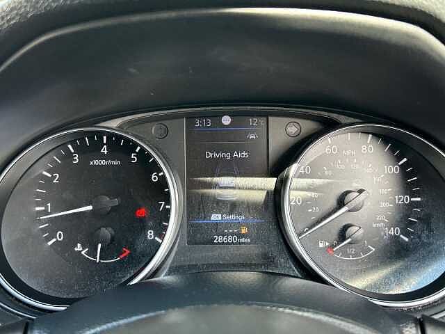 Nissan Qashqai 1.3 DIG-T N-Connecta SUV 5dr Petrol Manual Euro 6 (s/s) (140 ps)