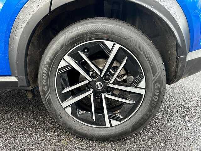 Nissan Juke 1.6 N-Connecta SUV 5dr Petrol Hybrid Auto Euro 6 (143 ps)