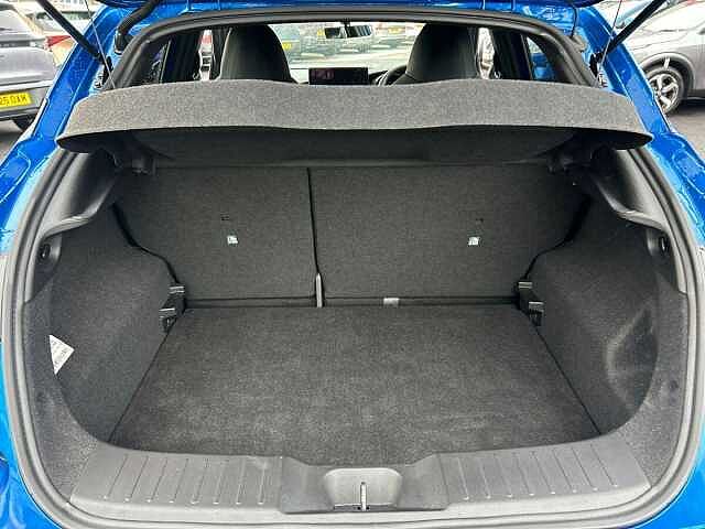 Nissan Juke 1.6 N-Connecta SUV 5dr Petrol Hybrid Auto Euro 6 (143 ps)