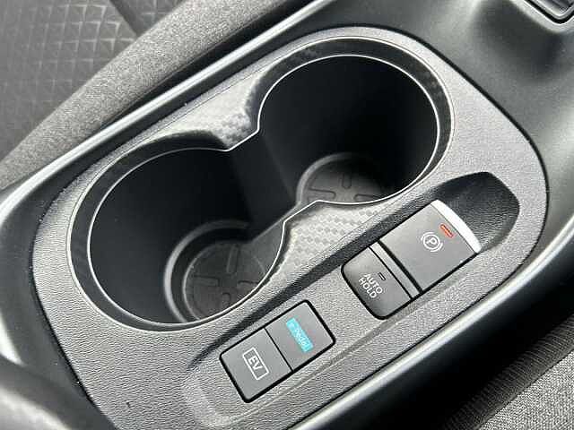 Nissan Juke 1.6 N-Connecta SUV 5dr Petrol Hybrid Auto Euro 6 (143 ps)