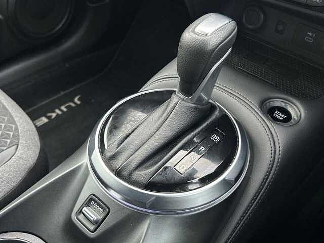 Nissan Juke 1.6 N-Connecta SUV 5dr Petrol Hybrid Auto Euro 6 (143 ps)