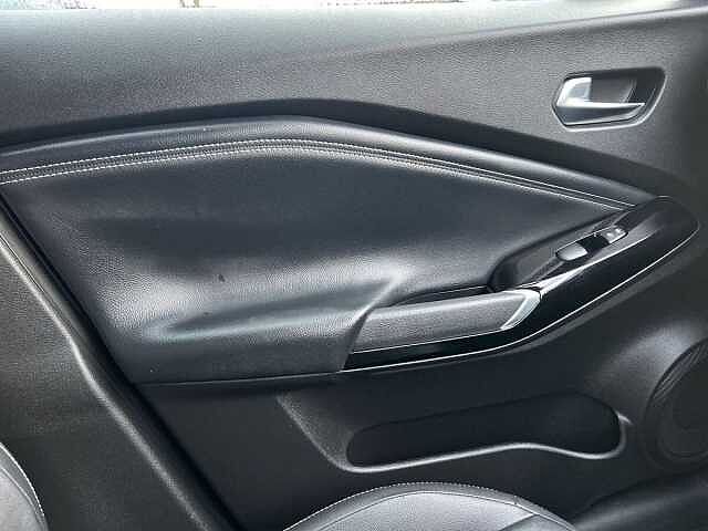 Nissan Juke 1.6 Premiere Edition SUV 5dr Petrol Hybrid Auto Euro 6 (143 ps)