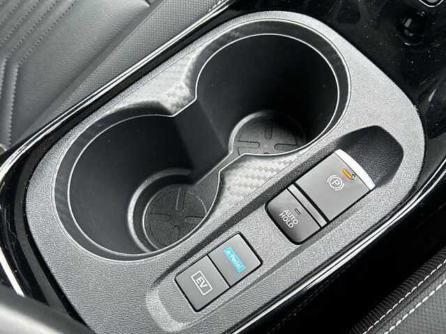 Nissan Juke 1.6 Tekna SUV 5dr Petrol Hybrid Auto Euro 6 (143 ps)