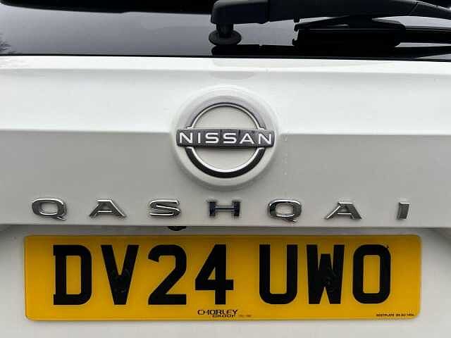 Nissan Qashqai 1.3 DIG-T MHEV N-Connecta SUV 5dr Petrol Hybrid XTRON Euro 6 (s/s) (158 ps)