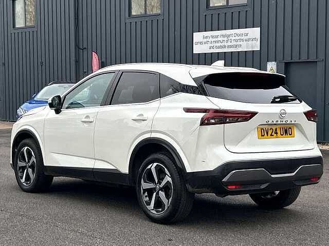 Nissan Qashqai 1.3 DIG-T MHEV N-Connecta SUV 5dr Petrol Hybrid XTRON Euro 6 (s/s) (158 ps)