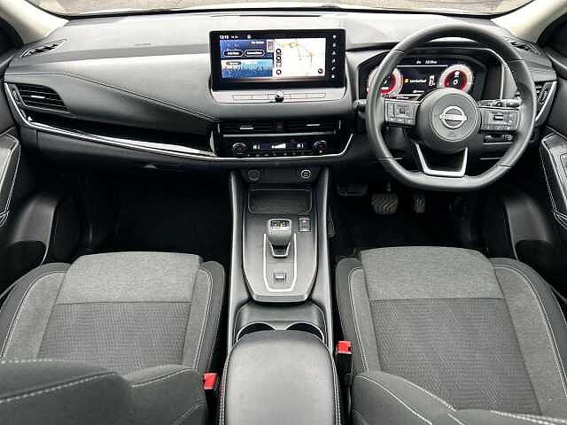 Nissan Qashqai 1.3 DIG-T MHEV N-Connecta SUV 5dr Petrol Hybrid XTRON Euro 6 (s/s) (158 ps)
