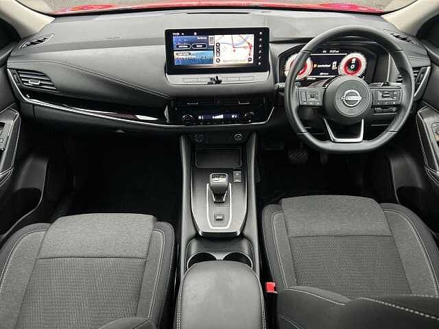 Nissan Qashqai 1.3 DIG-T MHEV N-Connecta SUV 5dr Petrol Hybrid XTRON Euro 6 (s/s) (158 ps)