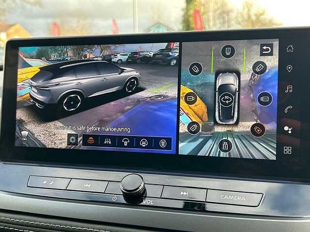 Nissan Qashqai 1.3 DIG-T MHEV N-Connecta SUV 5dr Petrol Hybrid XTRON Euro 6 (s/s) (158 ps)