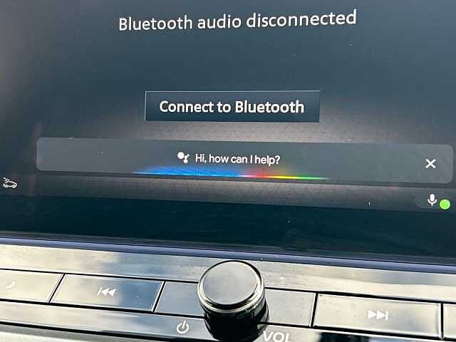 Nissan Qashqai 1.3 DIG-T MHEV N-Connecta SUV 5dr Petrol Hybrid XTRON Euro 6 (s/s) (158 ps)