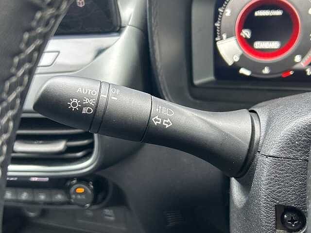 Nissan Juke 1.0 DIG-T N-Connecta SUV 5dr Petrol Manual Euro 6 (s/s) (114 ps)