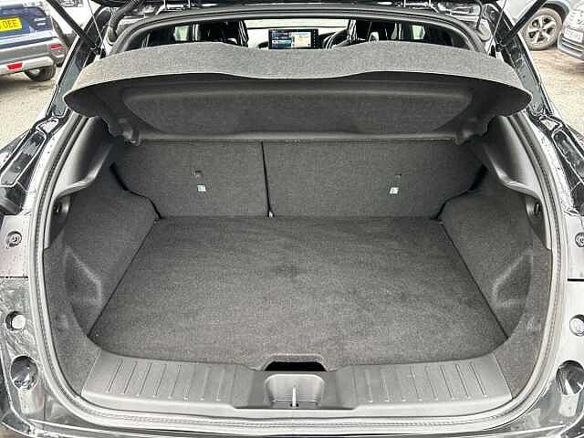 Nissan Juke 1.0 DIG-T Tekna SUV 5dr Petrol Manual Euro 6 (s/s) (114 ps)